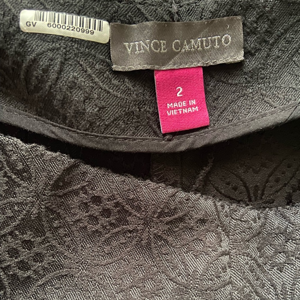2/$15 Sale* Vince Camuto Black Textured Pants. Size 2 - Picture 3 of 14